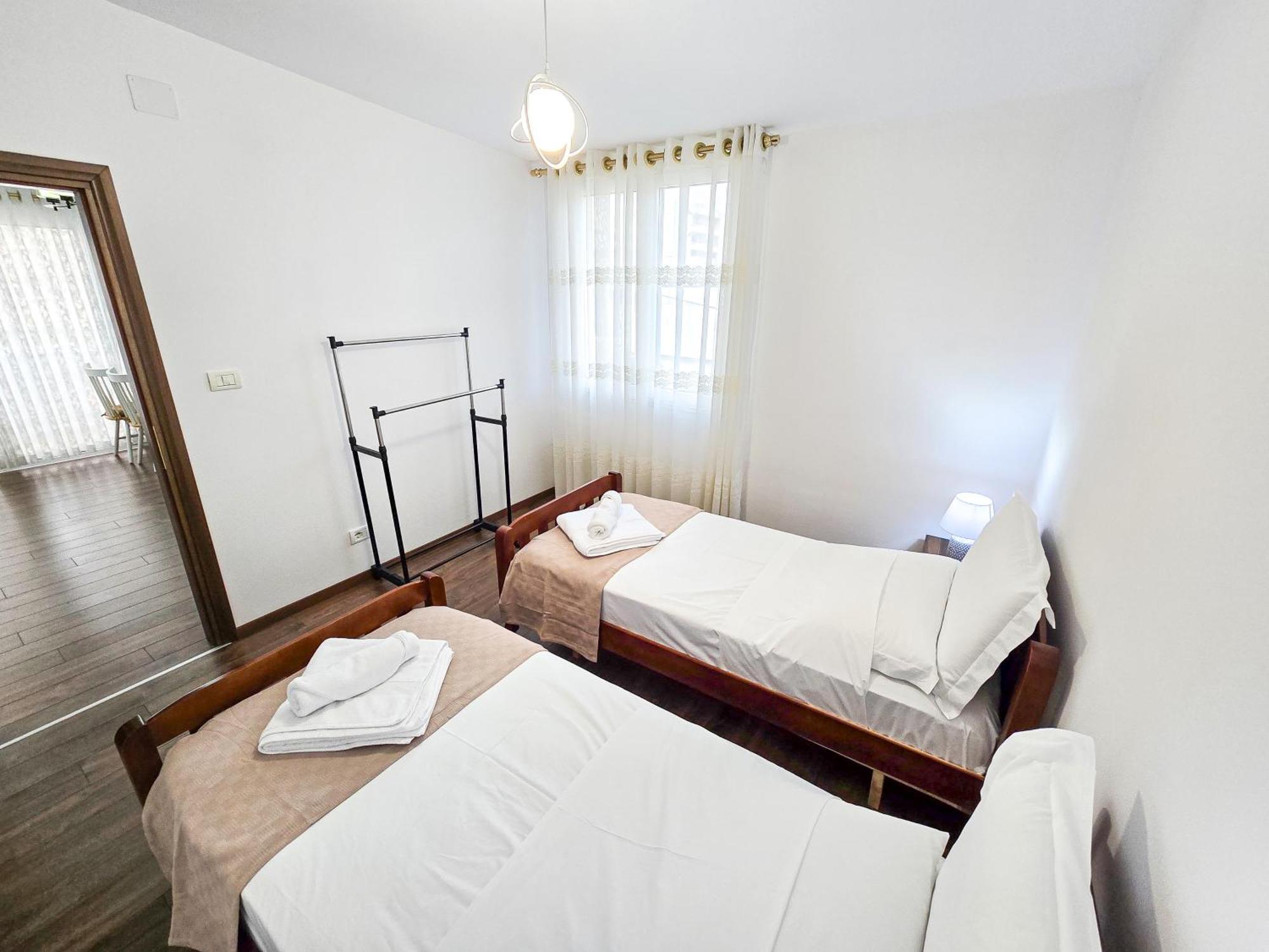 Lake Park 2Br Apartment Tiranë Luaran gambar